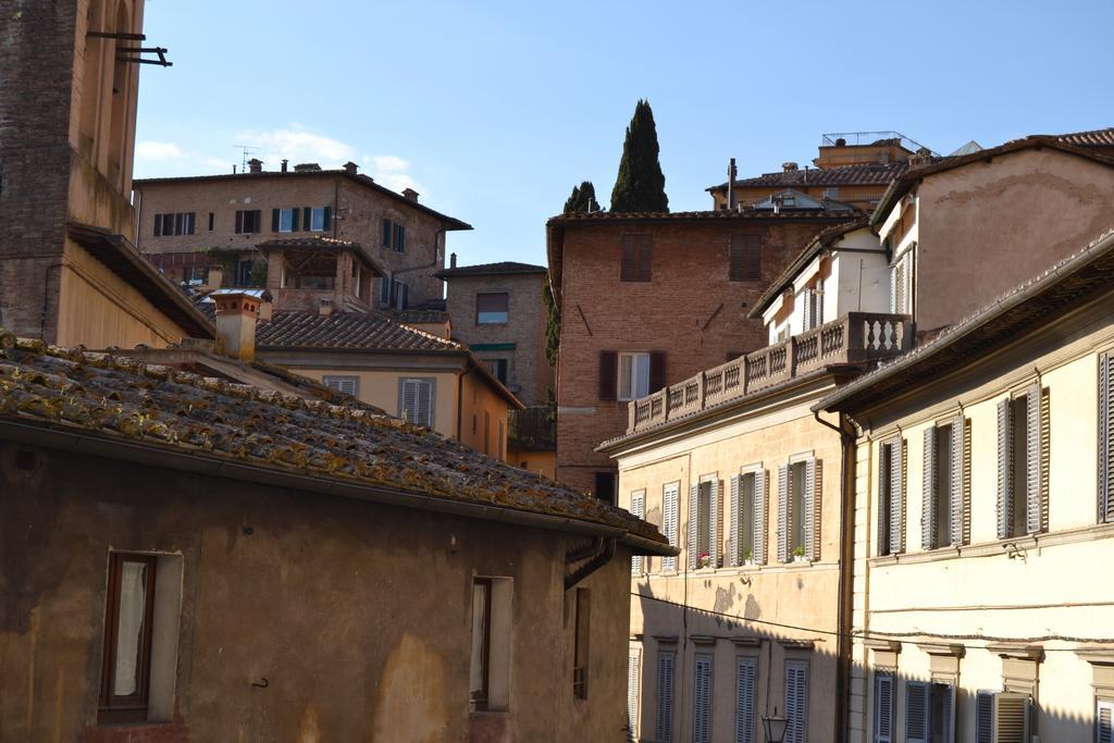 La Casa Di Antonella Hotell Siena Eksteriør bilde